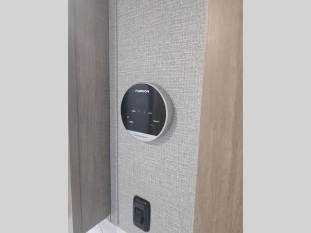 2024 Grand Design 2024 Grand Design Momentum M-Class - thumbnail 24