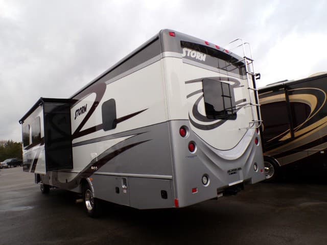 2016 Fleetwood 2016 Fleetwood Storm - thumbnail 6