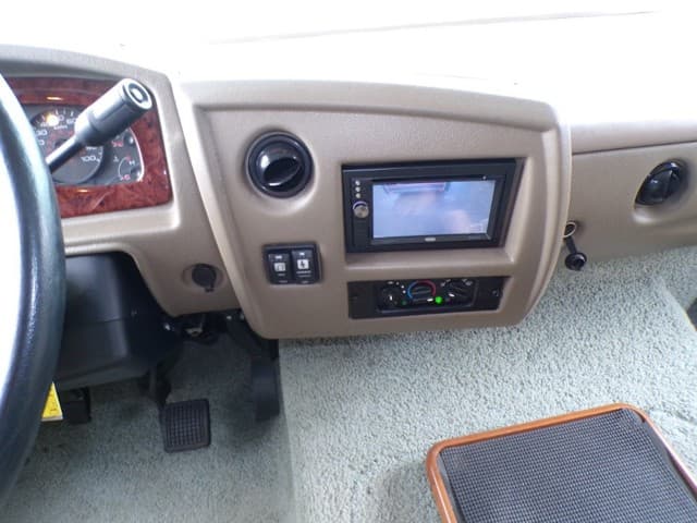 2016 Fleetwood 2016 Fleetwood Storm - thumbnail 19