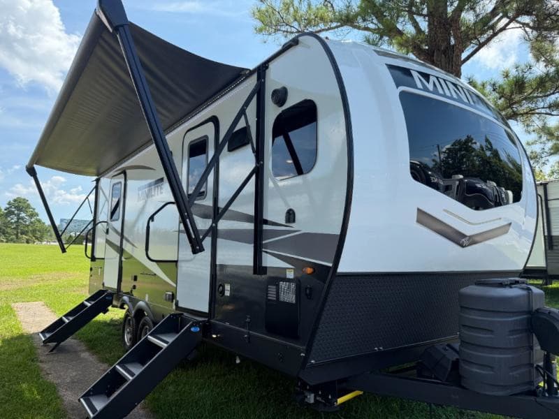 2024 Forest River Rockwood Mini Lite 2516S