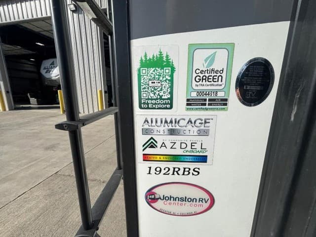 2024 Coachmen 2024 Coachmen Freedom Express Ultra Lite - thumbnail 7