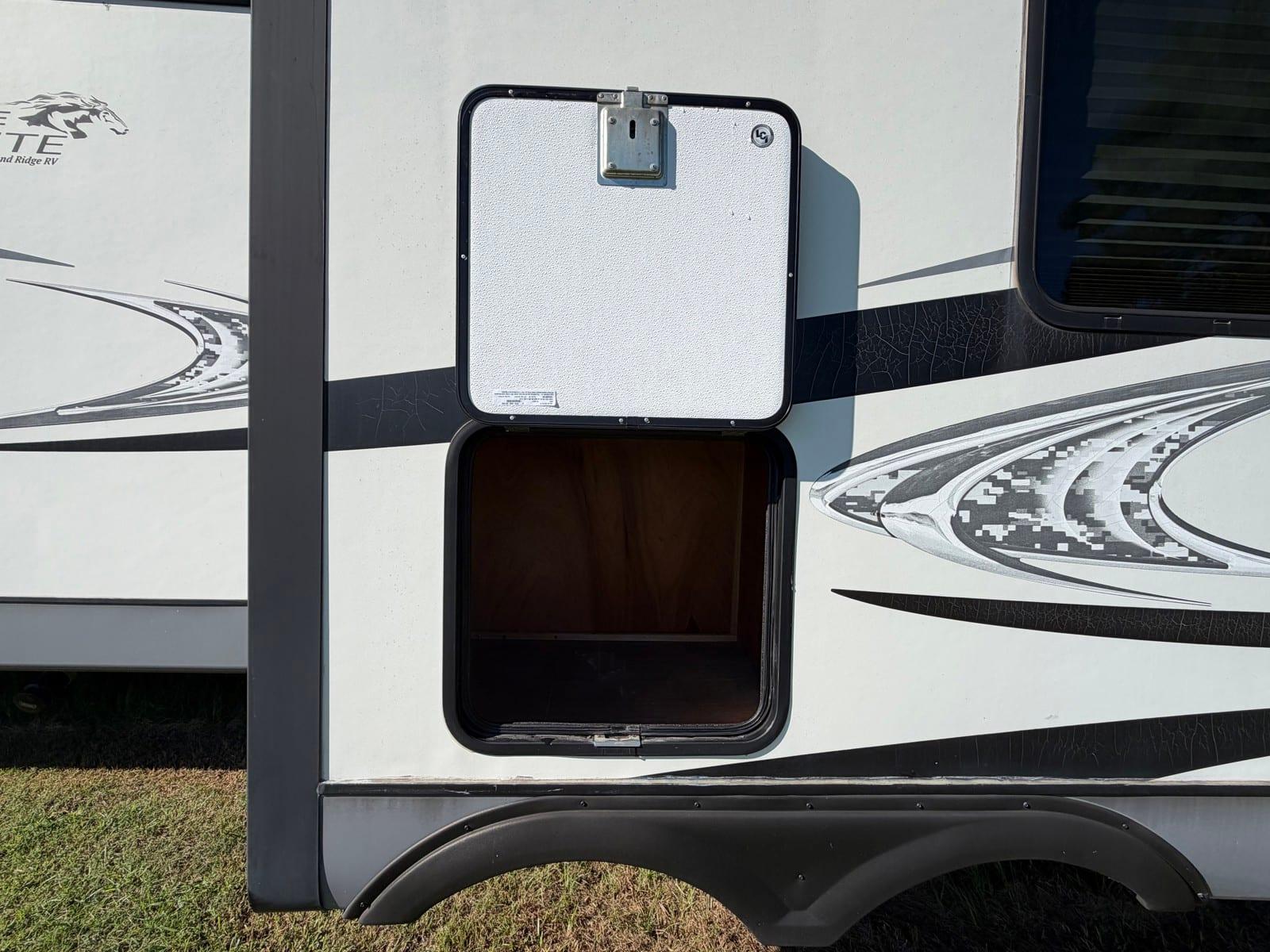 2017 Highland Ridge RV 2017 Highland Ridge RV Open Range Ultra Lite - thumbnail 7