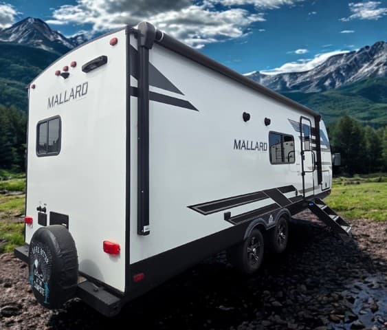 2023 Heartland 2023 Heartland Mallard - thumbnail 3