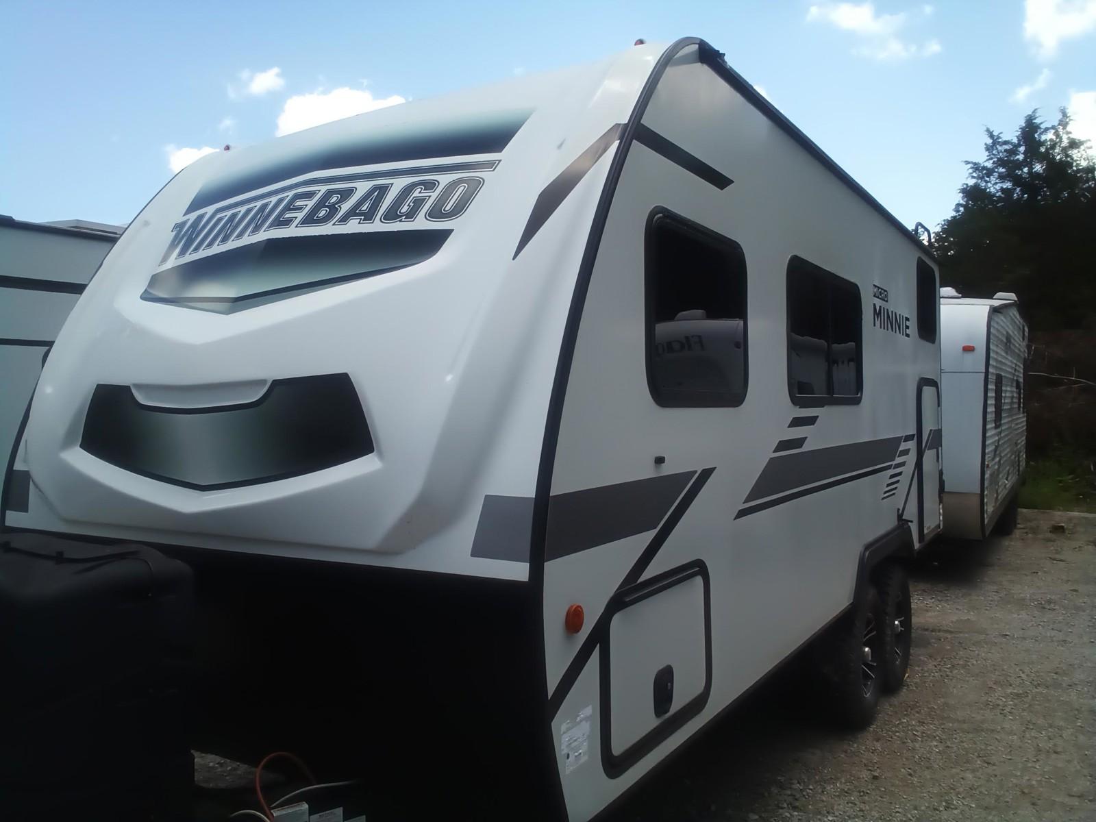 2021 Winnebago 2021 Winnebago Micro Minnie - thumbnail 4