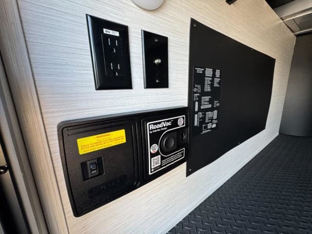 2023 Forest River 2023 Forest River Cedar Creek - thumbnail 8