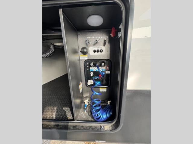 2023 Forest River 2023 Forest River Cedar Creek - thumbnail 9