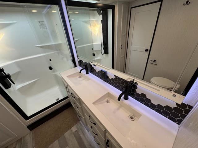 2023 Forest River 2023 Forest River Cedar Creek - thumbnail 27