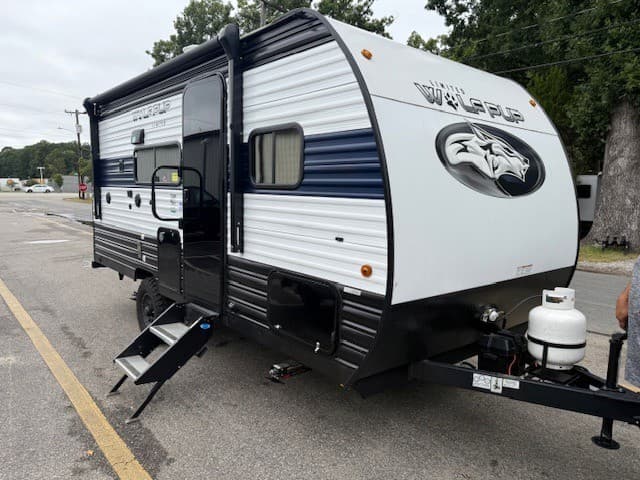 2024 Forest River Cherokee Wolf Pup 16BHSW