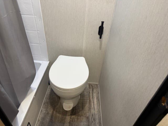 2024 Forest River 2024 Forest River Cherokee Wolf Pup - thumbnail 14