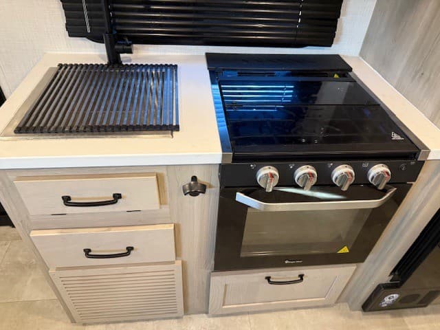 2024 Forest River 2024 Forest River Rockwood Geo Pro - thumbnail 8