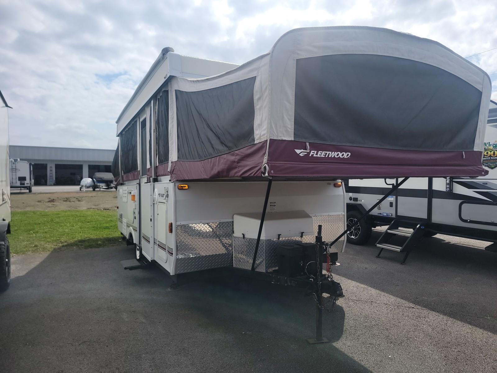 2008 Fleetwood Highlander Niagara-4233