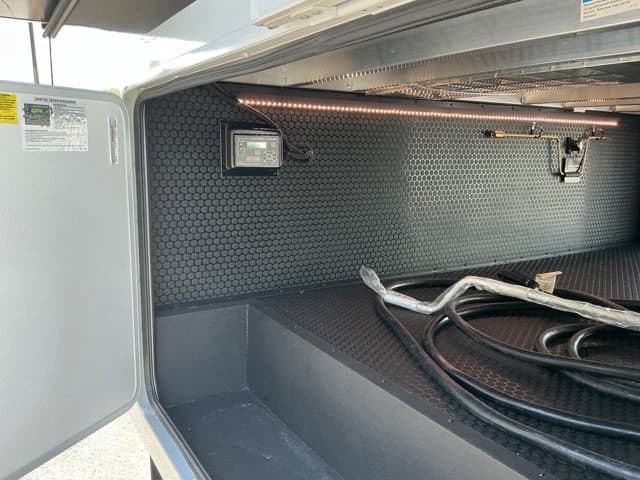 2025 Z  2025 Z  Brinkley - thumbnail 14