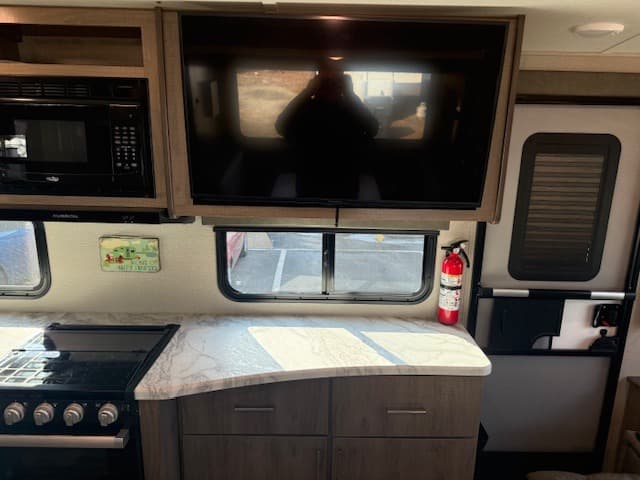 2022 Grand Design 2022 Grand Design Imagine - thumbnail 12