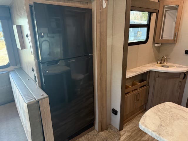 2022 Grand Design 2022 Grand Design Imagine - thumbnail 18