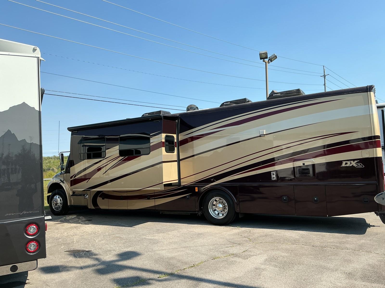 2015 Dynamax 2015 Dynamax DX3 - thumbnail 5