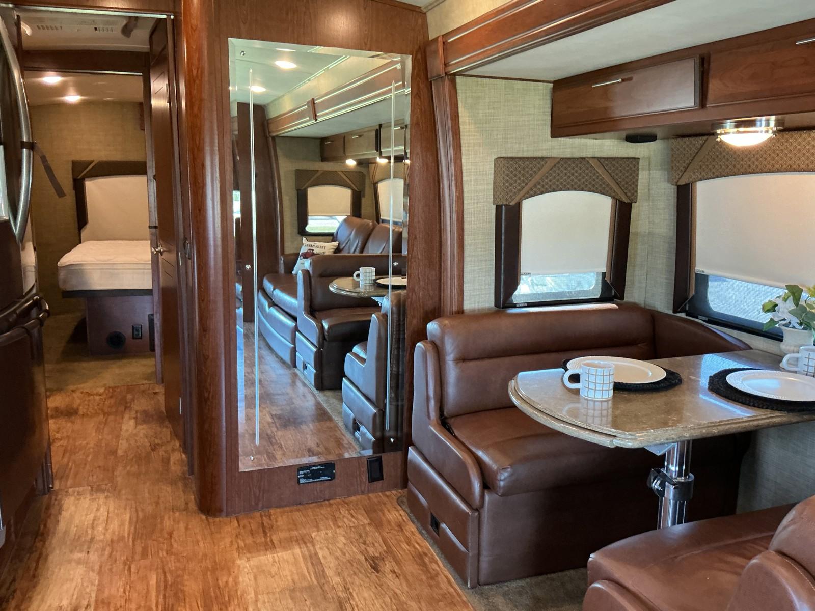 2015 Dynamax 2015 Dynamax DX3 - thumbnail 13