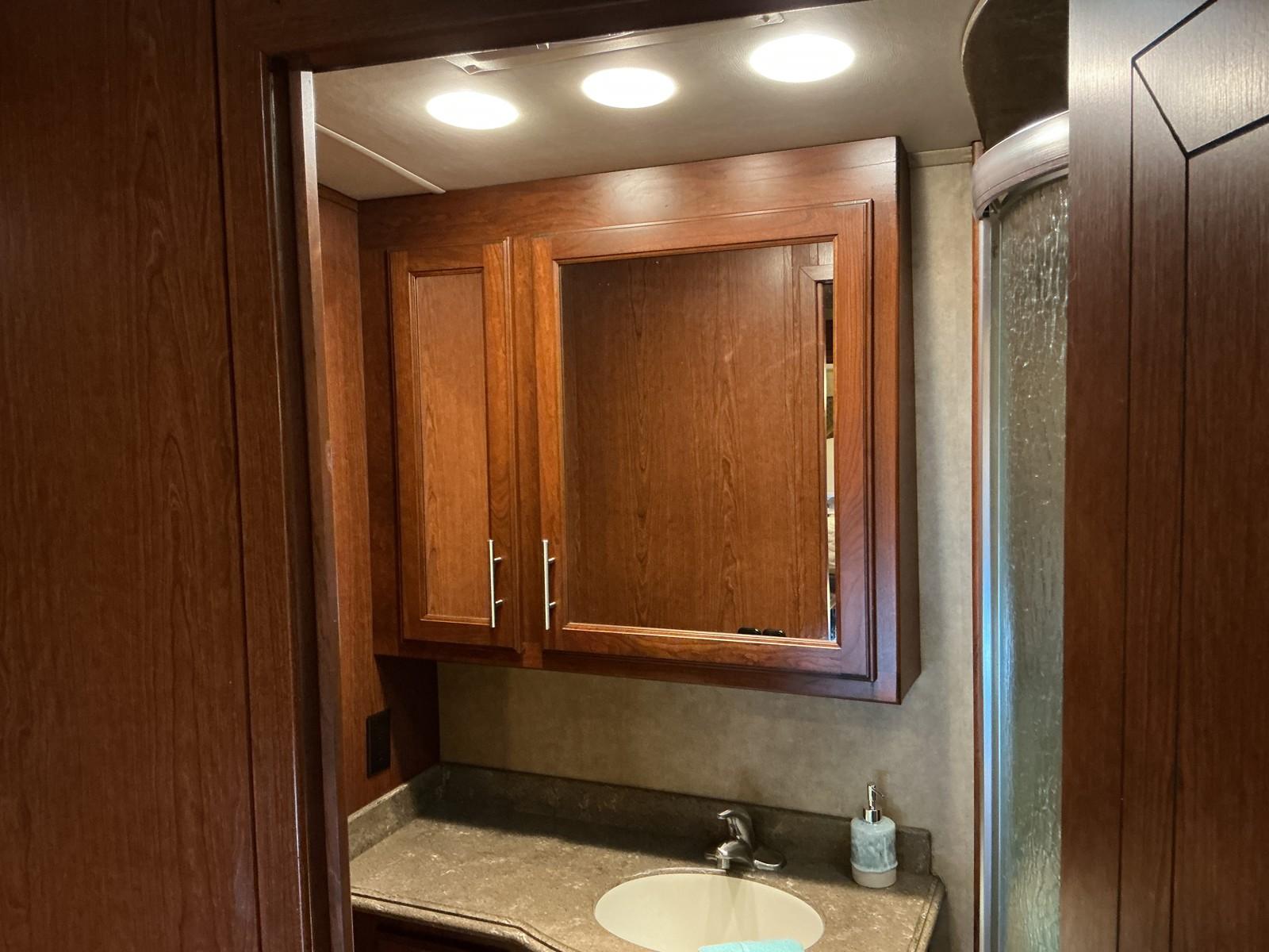 2015 Dynamax 2015 Dynamax DX3 - thumbnail 18