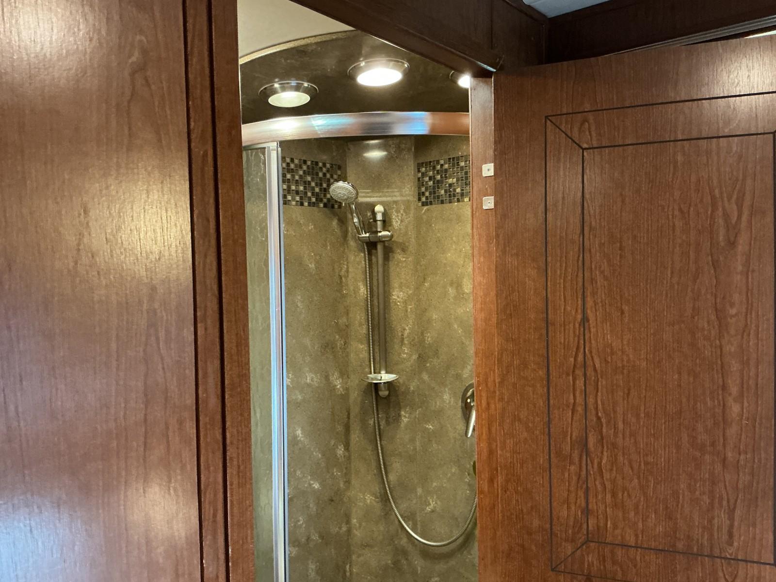 2015 Dynamax 2015 Dynamax DX3 - thumbnail 21