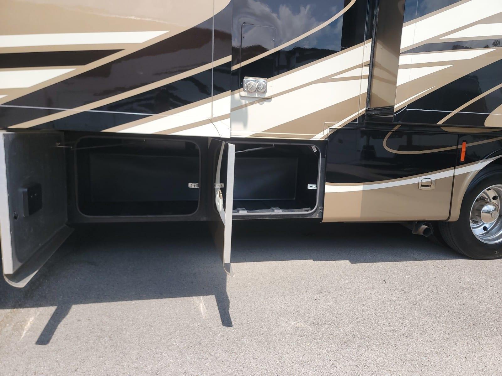 2020 Tiffin Motorhomes 2020 Tiffin Motorhomes Allegro Open Road - thumbnail 9
