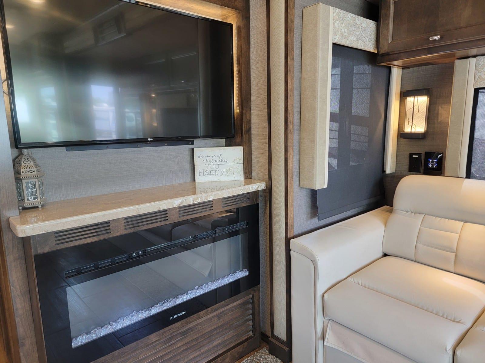 2020 Tiffin Motorhomes 2020 Tiffin Motorhomes Allegro Open Road - thumbnail 25