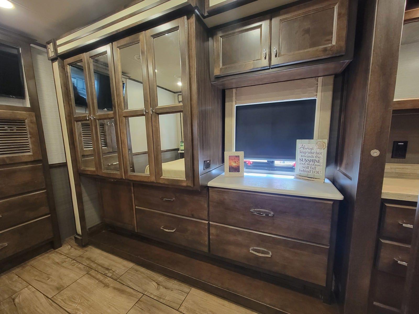 2020 Tiffin Motorhomes 2020 Tiffin Motorhomes Allegro Open Road - thumbnail 39