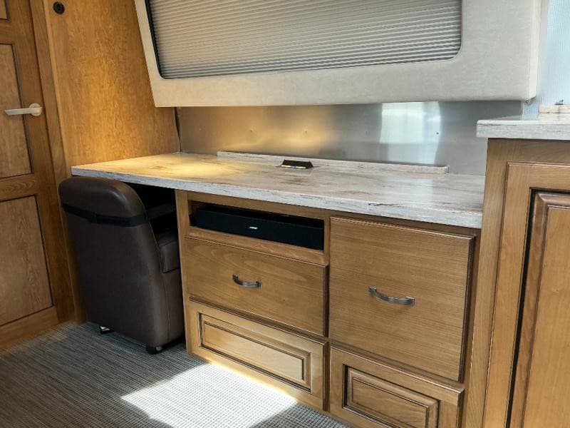 2018 Airstream 2018 Airstream Classic - thumbnail 14