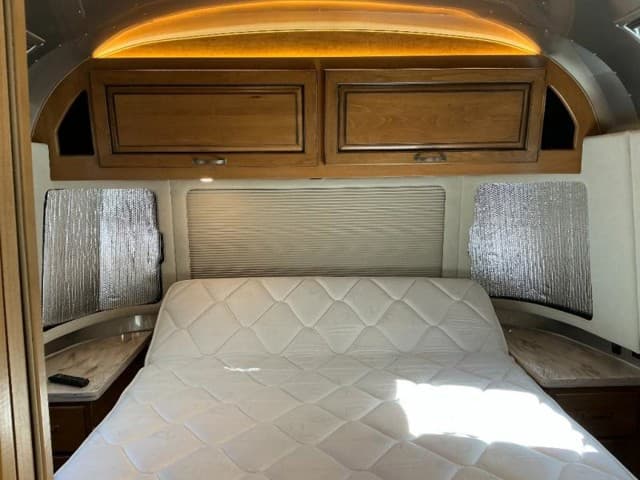 2018 Airstream 2018 Airstream Classic - thumbnail 21