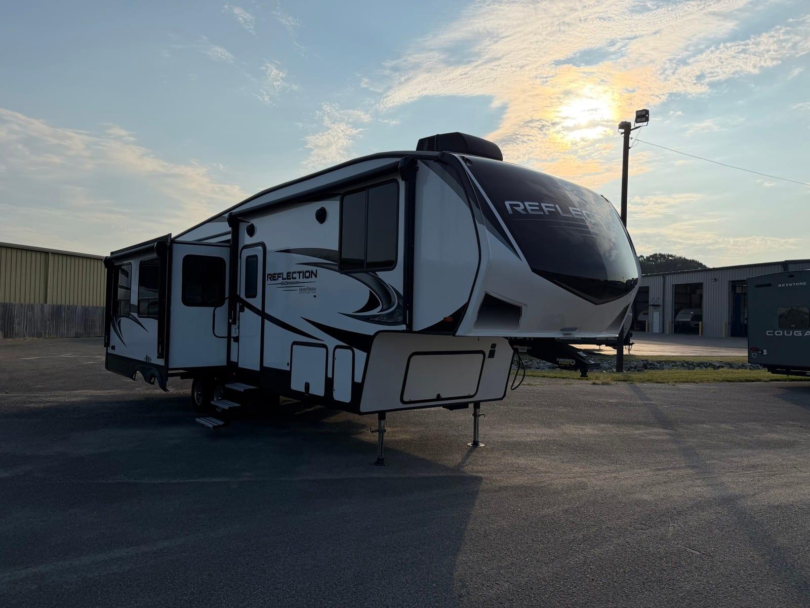 2022 Grand Design Reflection 150 Series 295RL