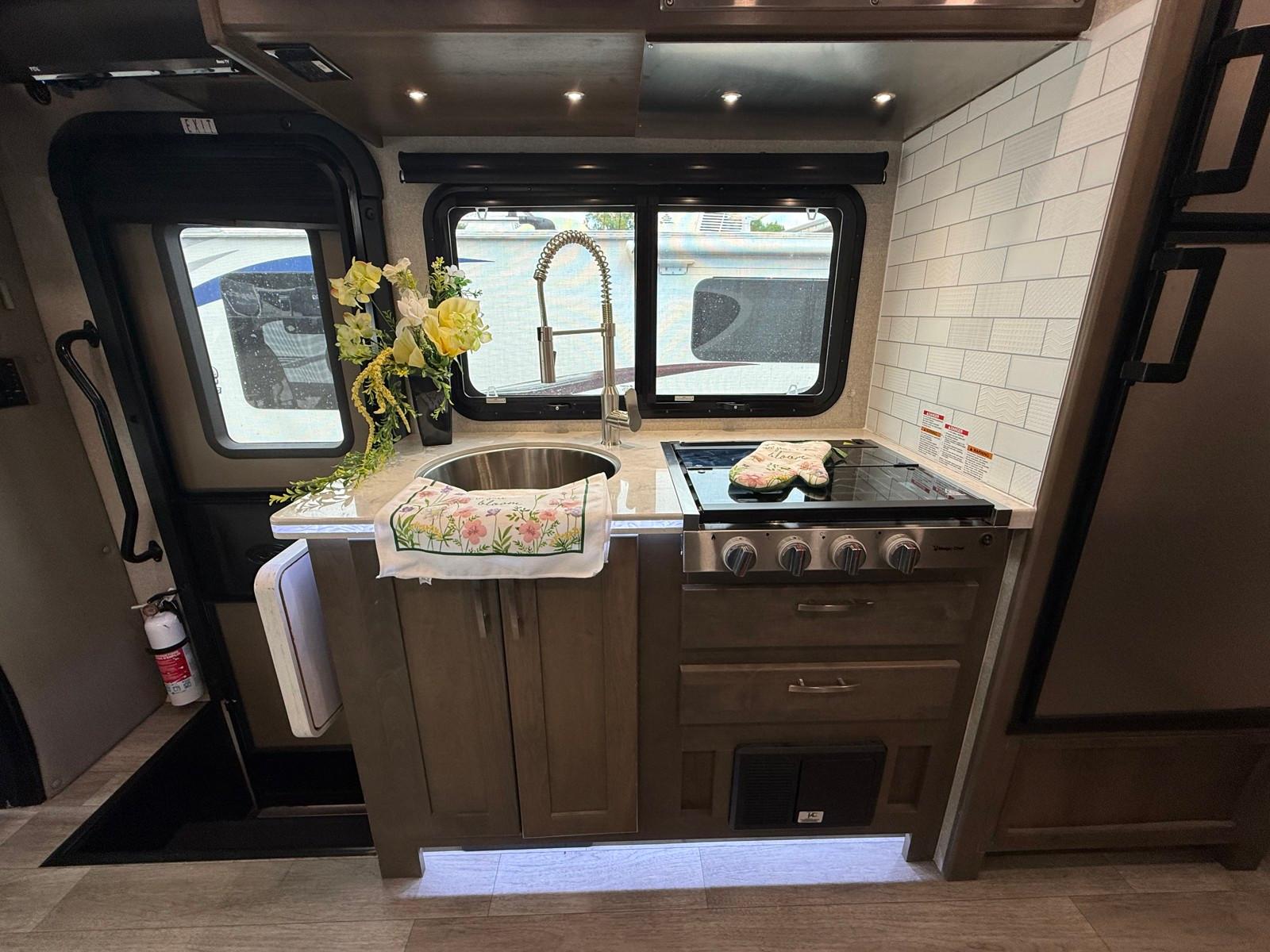 2022 Dynamax RV 2022 Dynamax RV Isata 3 - thumbnail 15