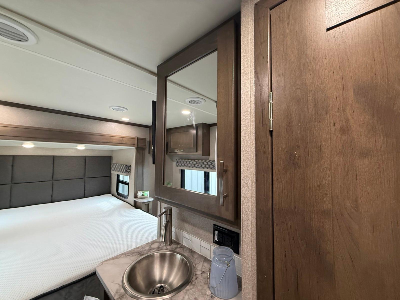 2022 Dynamax RV 2022 Dynamax RV Isata 3 - thumbnail 22