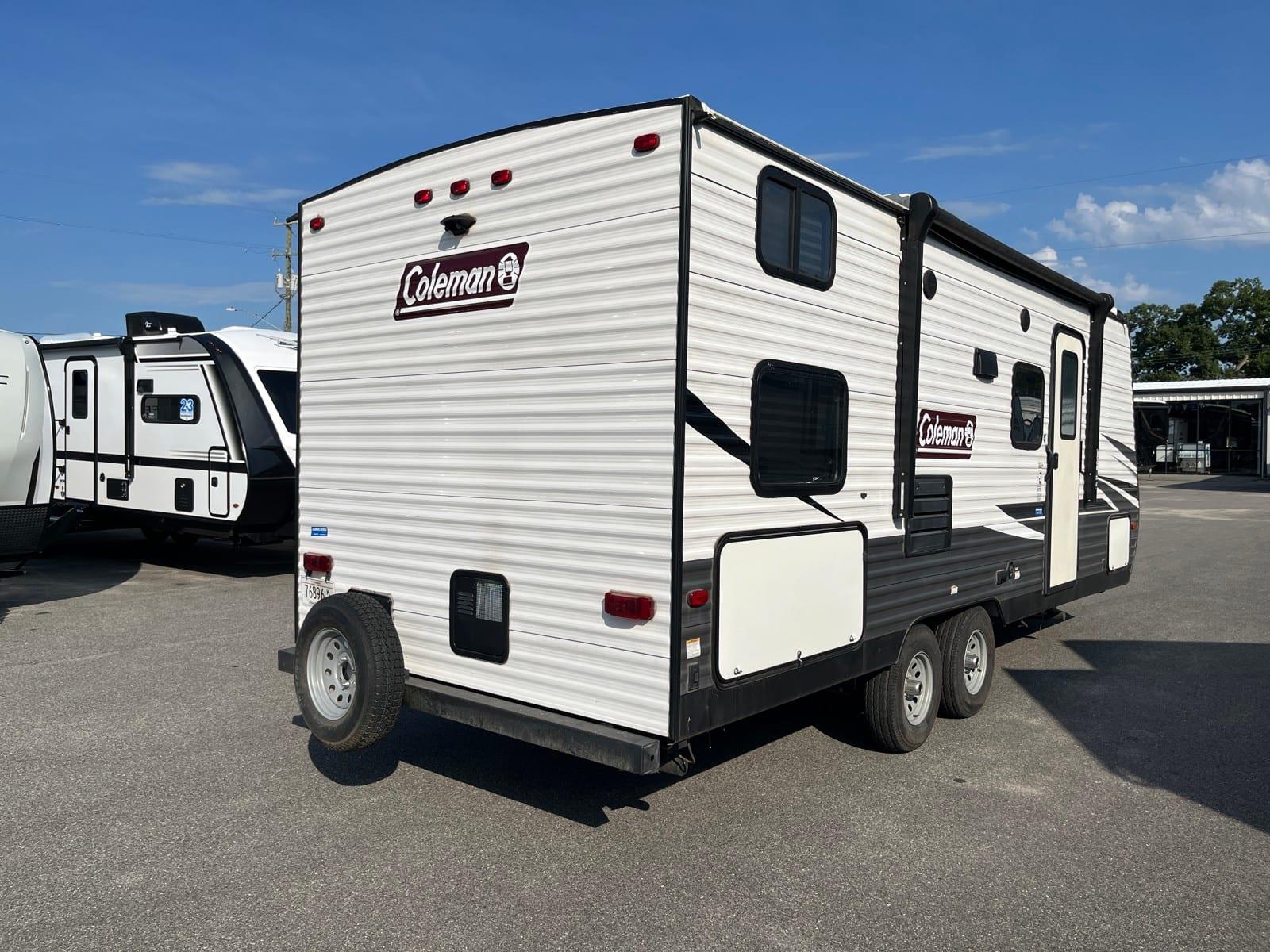 2020 Dutchmen 2020 Dutchmen Coleman Lantern LT Series - thumbnail 5
