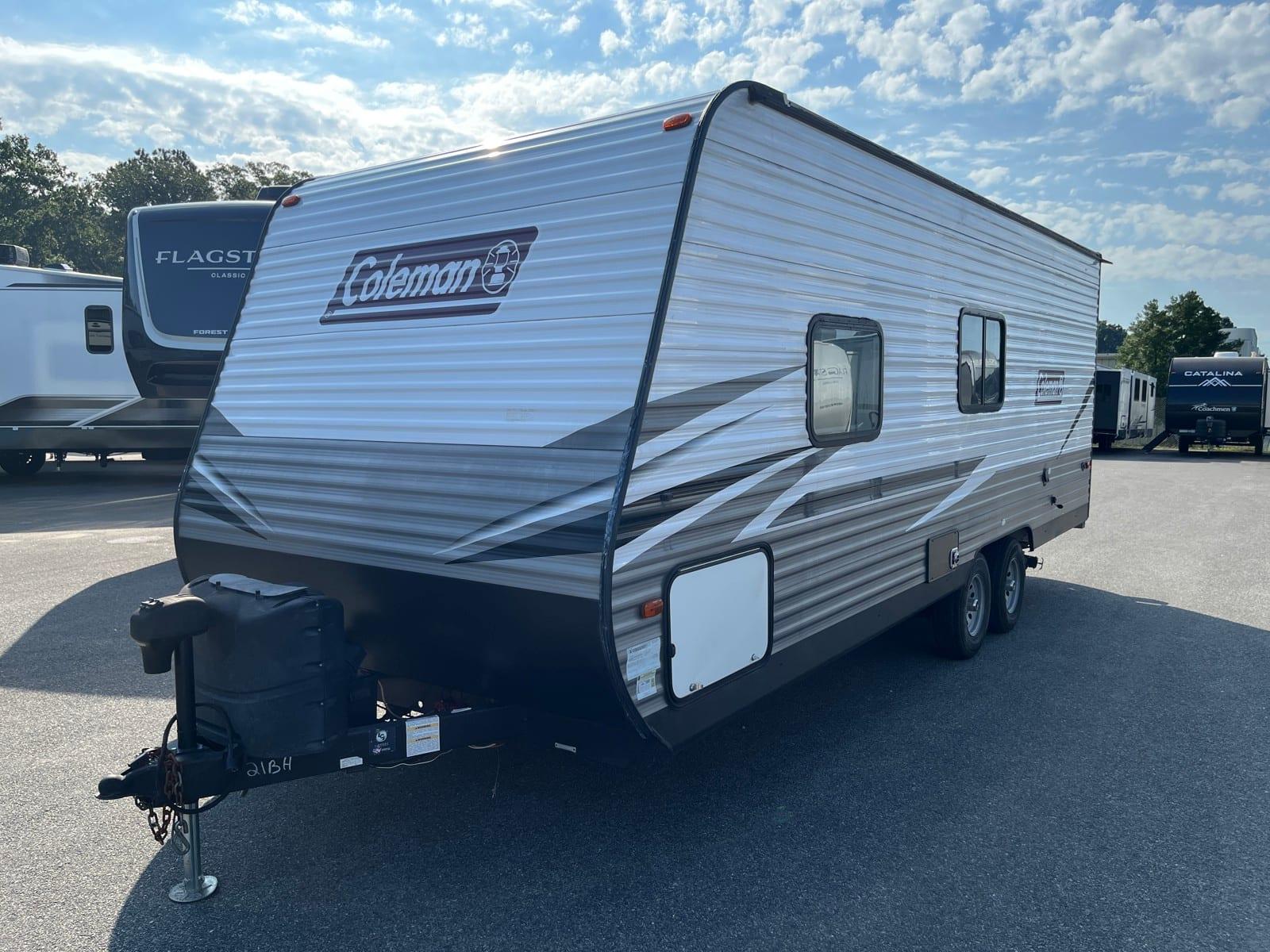 2020 Dutchmen 2020 Dutchmen Coleman Lantern LT Series - thumbnail 7