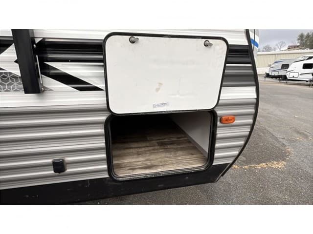 2022 Coleman 2022 Coleman Lantern LT Series - thumbnail 9