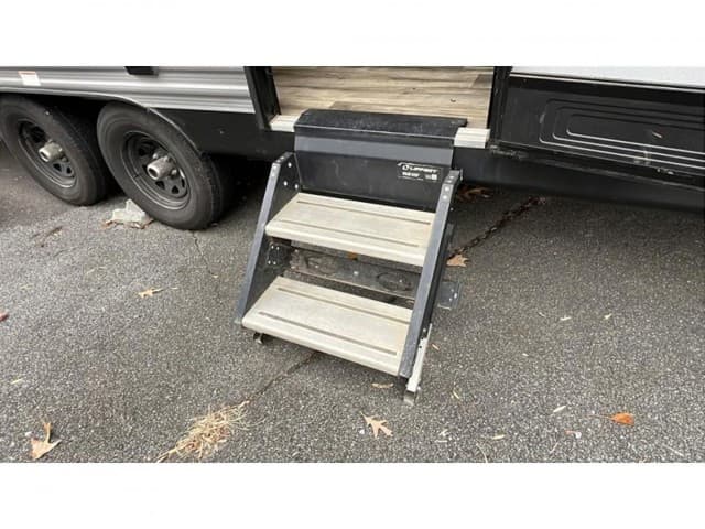 2022 Coleman 2022 Coleman Lantern LT Series - thumbnail 10