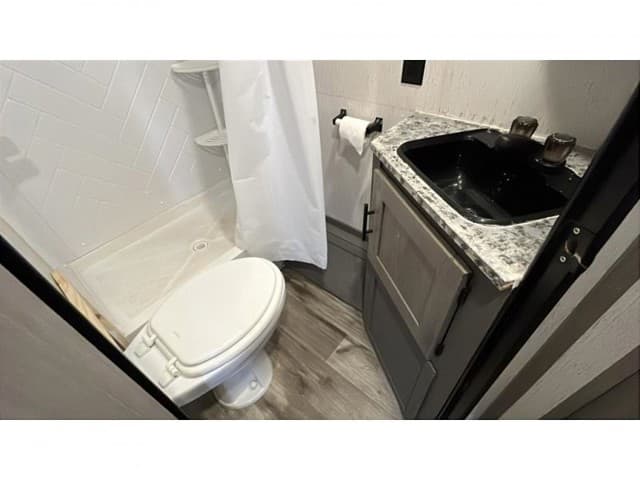 2022 Coleman 2022 Coleman Lantern LT Series - thumbnail 13