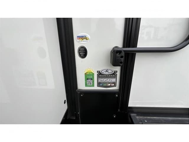 2024 Keystone RV 2024 Keystone RV Montana High Country - thumbnail 20