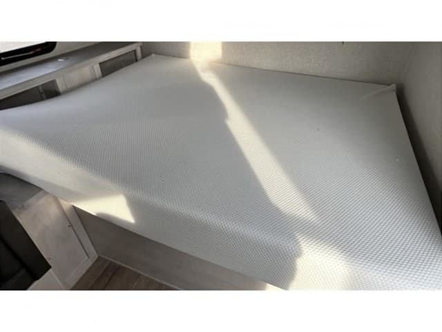 2021 Dutchmen 2021 Dutchmen Coleman Rubicon - thumbnail 20