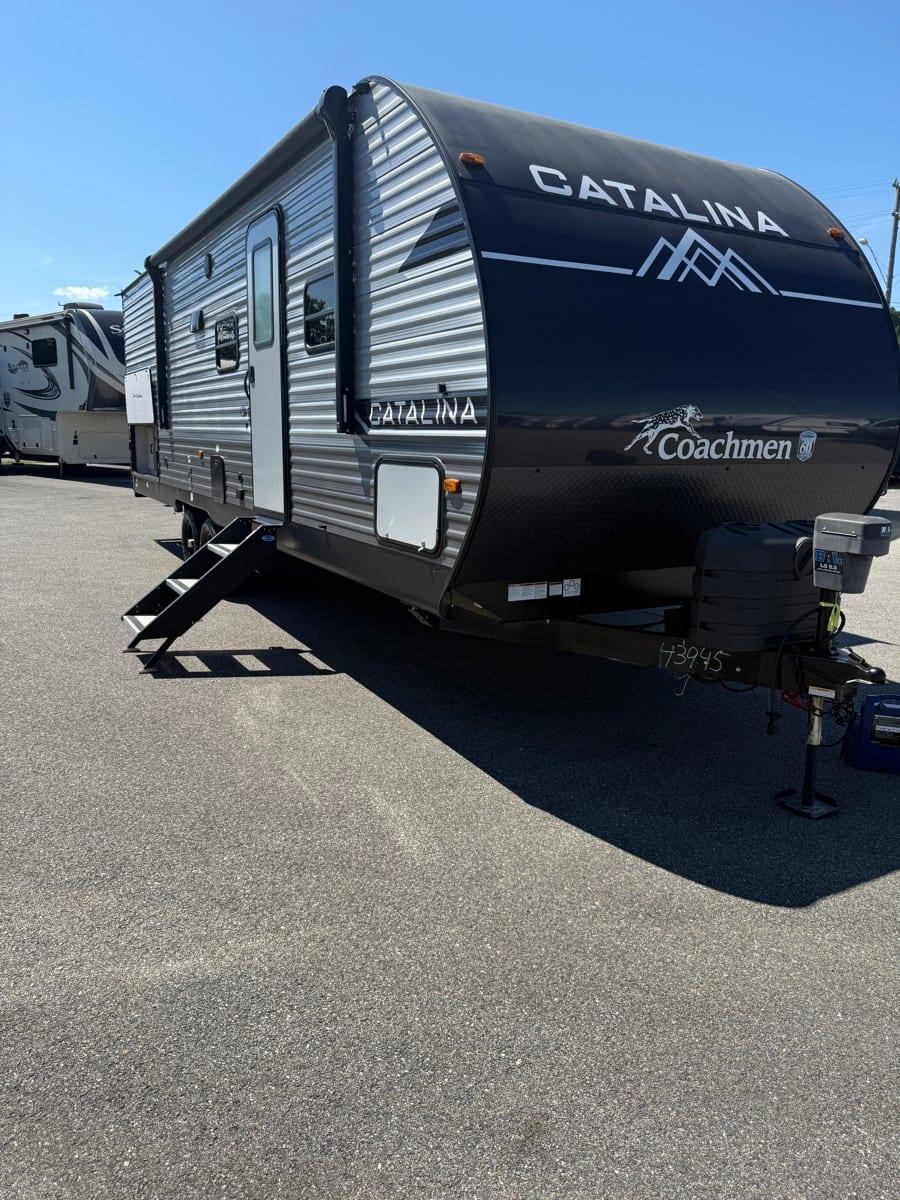 2024 Coachmen Catalina Summit Series 261BHS
