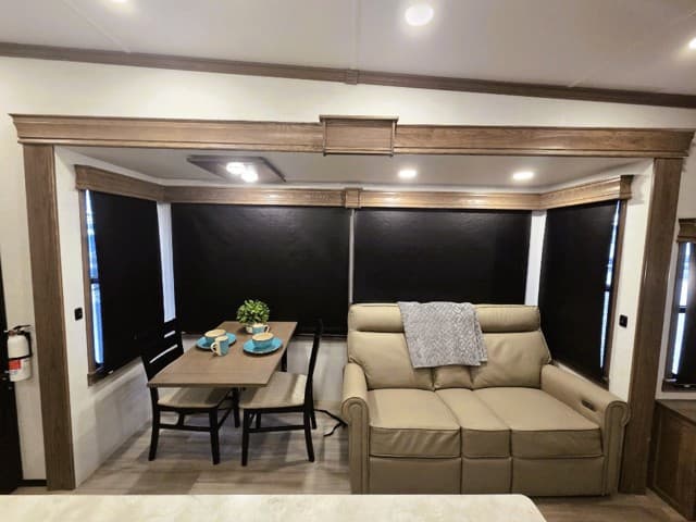 2024 Alliance RV 2024 Alliance RV Paradigm - thumbnail 8