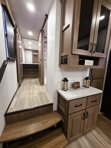 2024 Alliance RV 2024 Alliance RV Paradigm - thumbnail 14