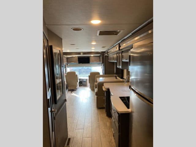 2020 Thor Motor Coach 2020 Thor Motor Coach Aria - thumbnail 8