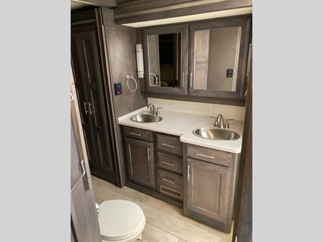 2020 Thor Motor Coach 2020 Thor Motor Coach Aria - thumbnail 21