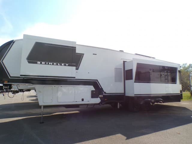 2025 Brinkley RV 2025 Brinkley RV Model Z - thumbnail 4