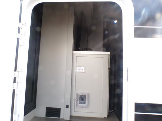 2025 Brinkley RV 2025 Brinkley RV Model Z - thumbnail 13