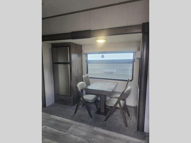 2021 Forest River 2021 Forest River Sierra - thumbnail 10