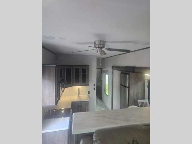 2021 Forest River 2021 Forest River Sierra - thumbnail 13