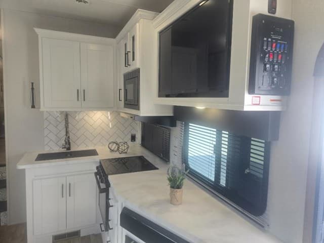 2023 Keystone RV 2023 Keystone RV Arcadia - thumbnail 7