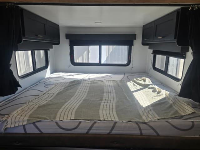 2023 Keystone RV 2023 Keystone RV Outback Ultra-Lite - thumbnail 7