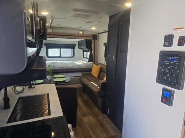2023 Keystone RV 2023 Keystone RV Outback Ultra-Lite - thumbnail 14