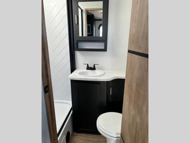 2023 Keystone RV 2023 Keystone RV Outback Ultra-Lite - thumbnail 17